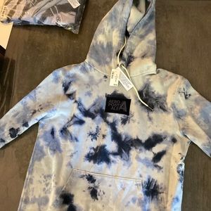 NWT Mens large tideide sweatshirt light blue/navy/white